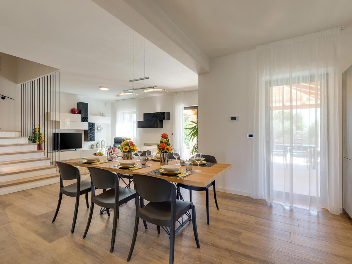 Villa Flora Vabriga Tar-Vabriga Eksteriør bilde